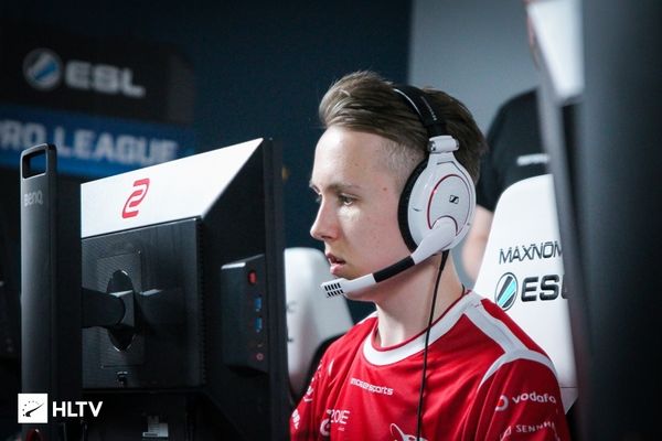 百家乐玩久了，不再贪（久玩百家乐，不再贪心）